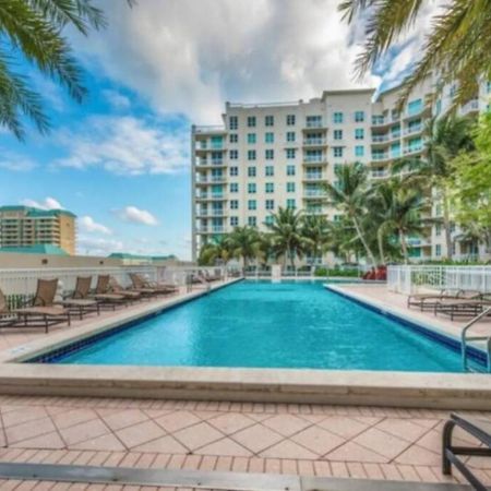Apartment In Casa Costa Condo!Beach Pass Included Boynton Beach Eksteriør billede