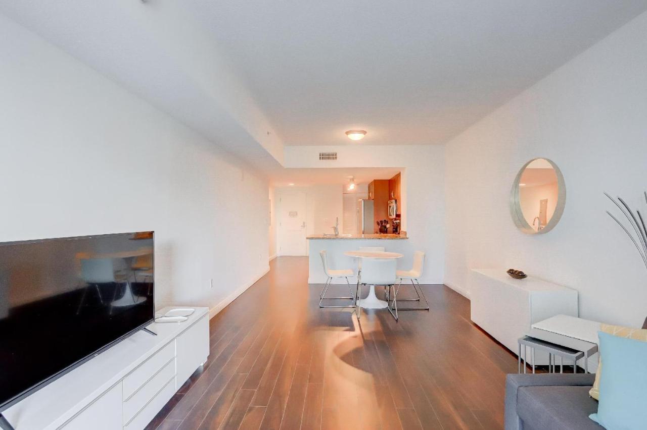 Apartment In Casa Costa Condo!Beach Pass Included Boynton Beach Eksteriør billede
