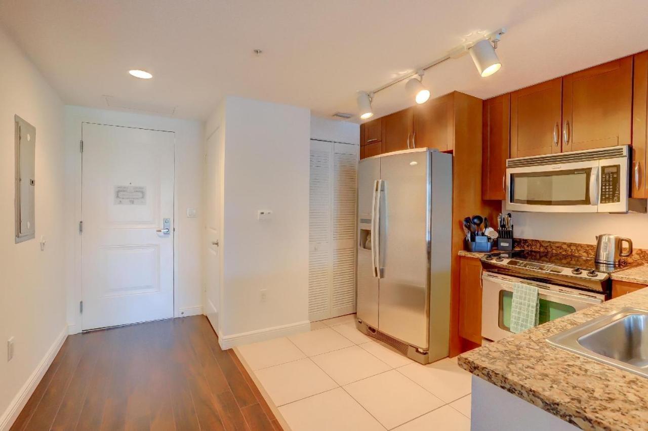 Apartment In Casa Costa Condo!Beach Pass Included Boynton Beach Eksteriør billede