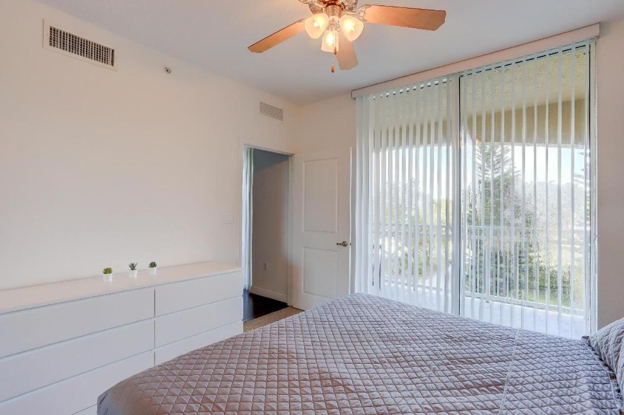 Apartment In Casa Costa Condo!Beach Pass Included Boynton Beach Eksteriør billede